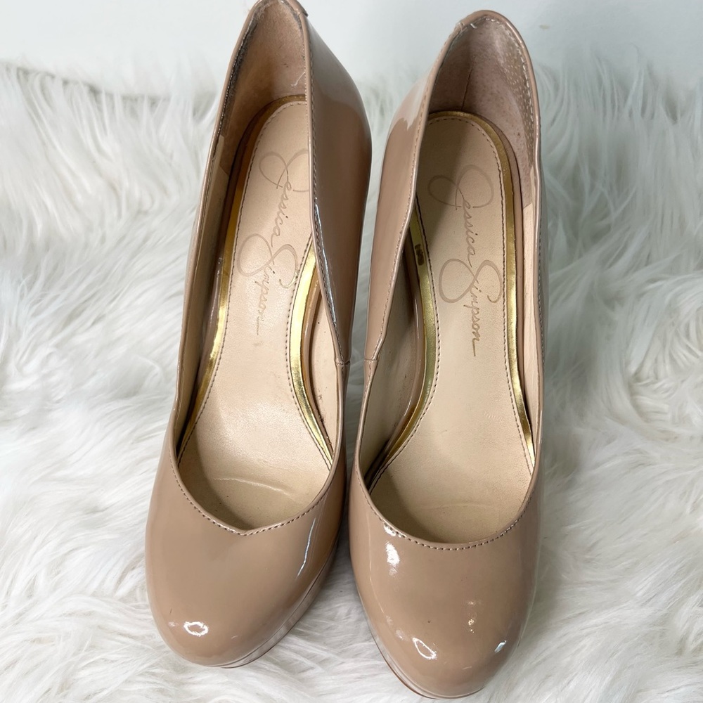 Jessica Simpson platform pump shoes